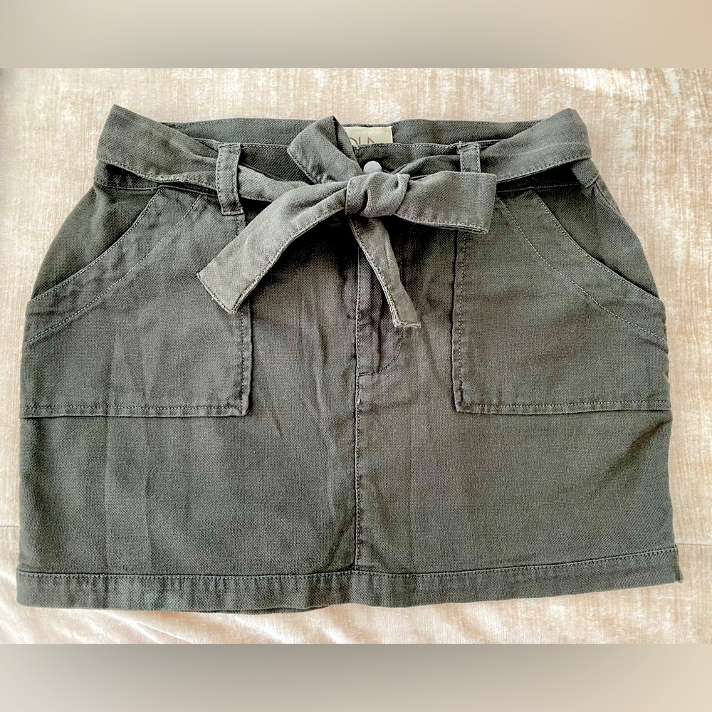 Chaser Denim Mini Cargo Skirt w/Bow Belt Sz:Large